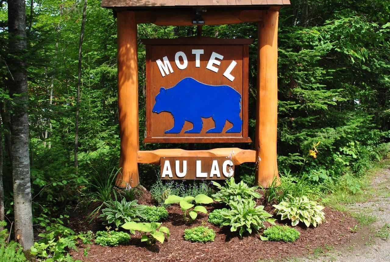 Motel Ours Bleu Lac-Saguay Exteriör bild